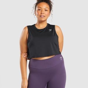 GYMSHARK TRAINING CROP- BLACK-
